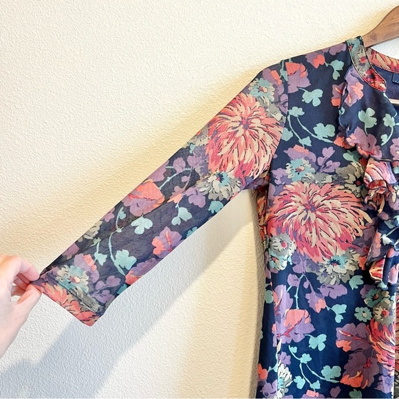 Chaps Blouse Blue Purple Red Floral Print V Neck Ruffle 3/4 Sleeve Mesh Top M - Picture 5 of 9